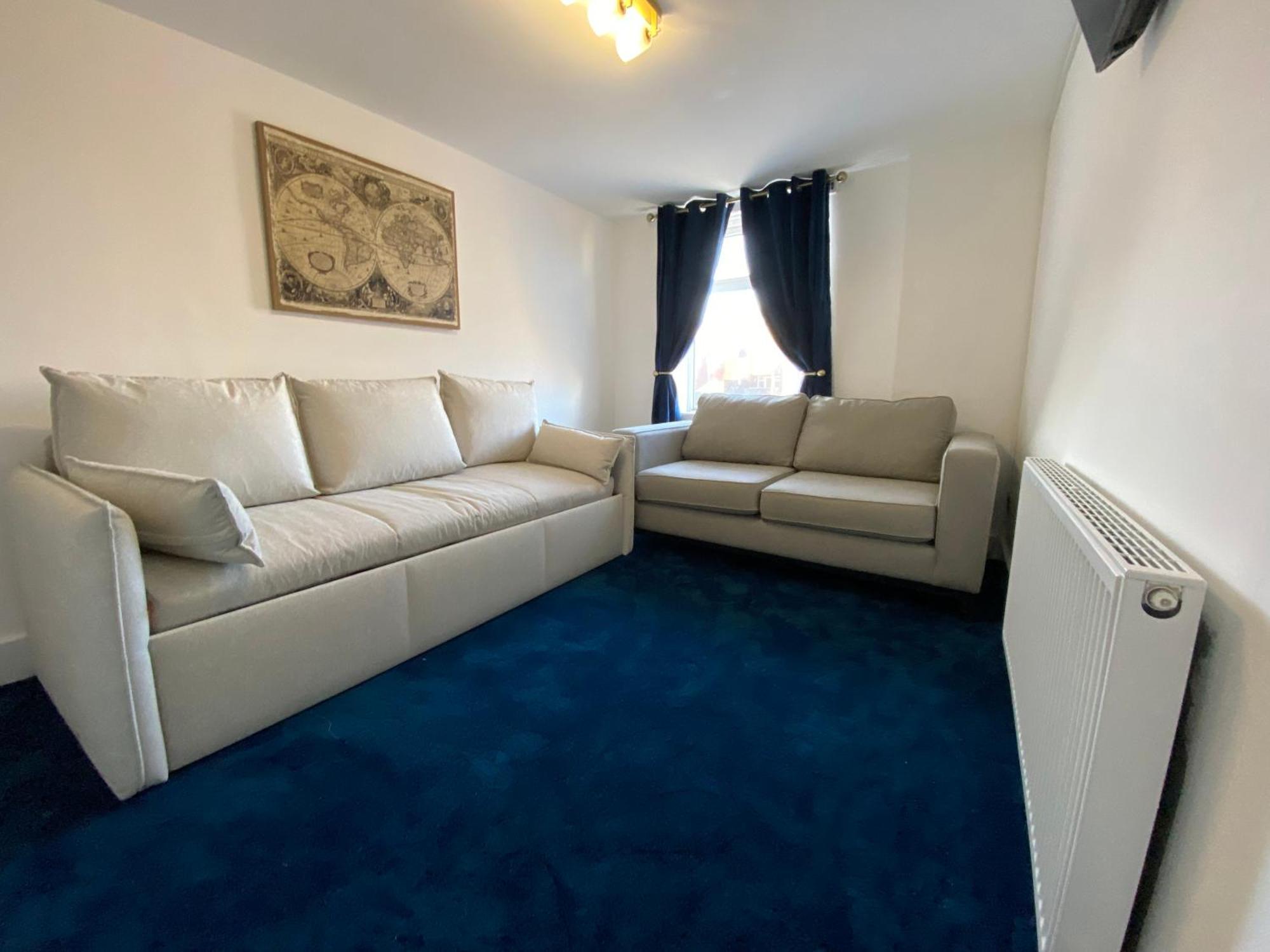Aquarius Apartment - Sea View - Sleeps Seven Blackpool Kültér fotó